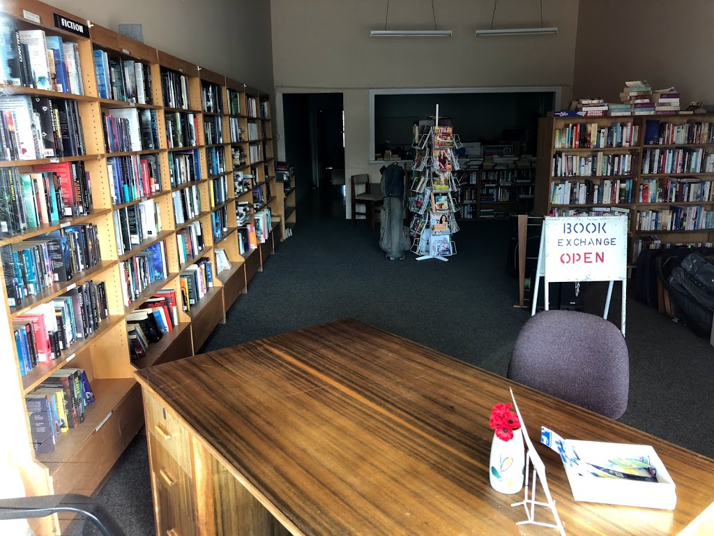 Book Exchange | 100 Massingham St, Kellerberrin WA 6410, Australia