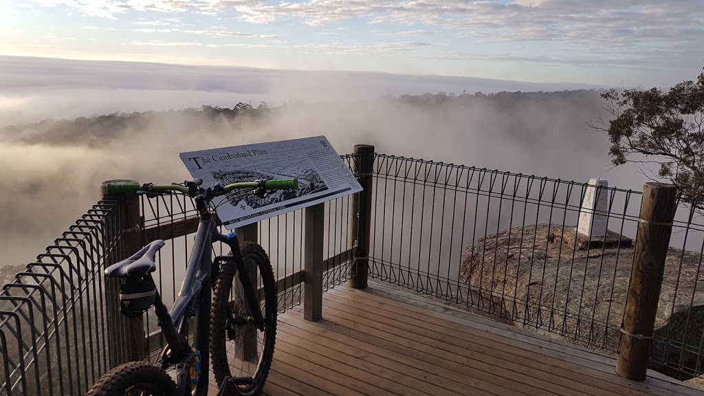 Mount Portal Lookout | Blue Labyrinth NSW 2782, Australia | Phone: (02) 4588 2400