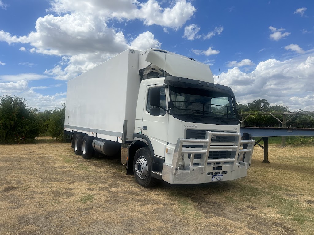 Mega truck training |  | 1 Charlton Way, Brabham WA 6055, Australia | 0420372500 OR +61 420 372 500