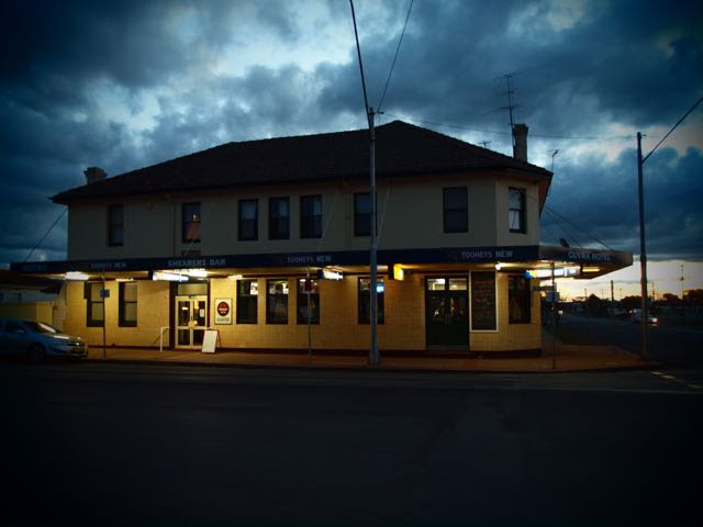 Guyra Hotel | lodging | 88 Bradley St, Guyra NSW 2365, Australia | 0267791018 OR +61 2 6779 1018