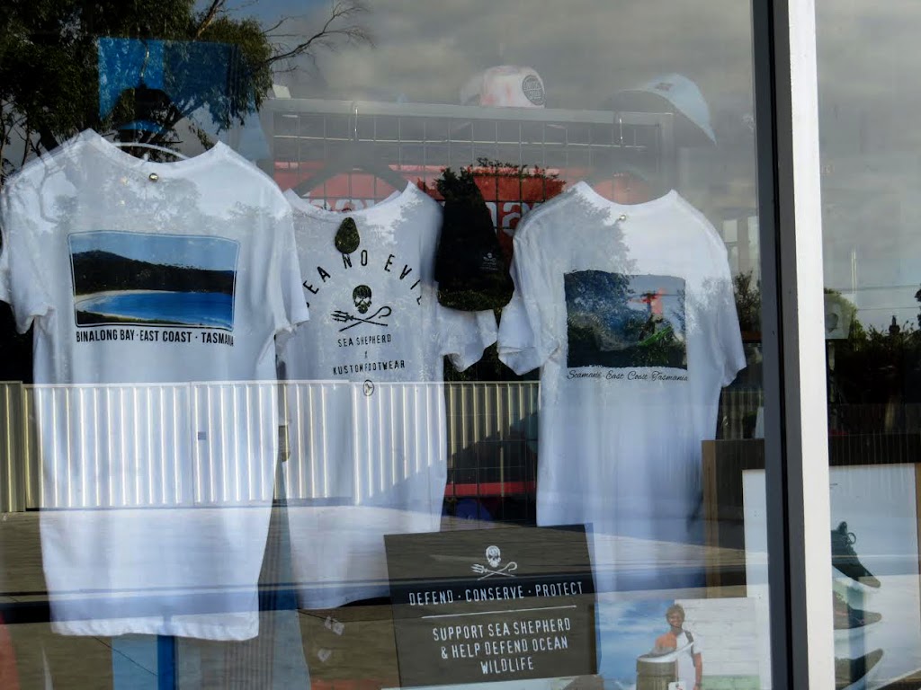 Bay Surf Shop - St Helens | store | 2 Pendrigh Pl, St Helens TAS 7216, Australia | 0363761755 OR +61 3 6376 1755