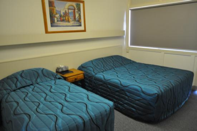 Inglewood Motel | lodging | 115/117 Albert St, Inglewood QLD 4387, Australia | 0746521377 OR +61 7 4652 1377