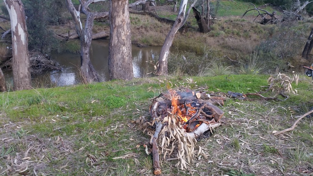 Campaspe River Highway Park | Northern Hwy, Ballendella VIC 3561, Australia | Phone: 13 19 63