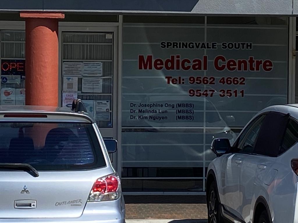 Springvale South Medical Centre - Dr Josephine Ong | Shop 4/792-806 Heatherton Rd, Springvale South VIC 3172, Australia | Phone: (03) 9562 4662