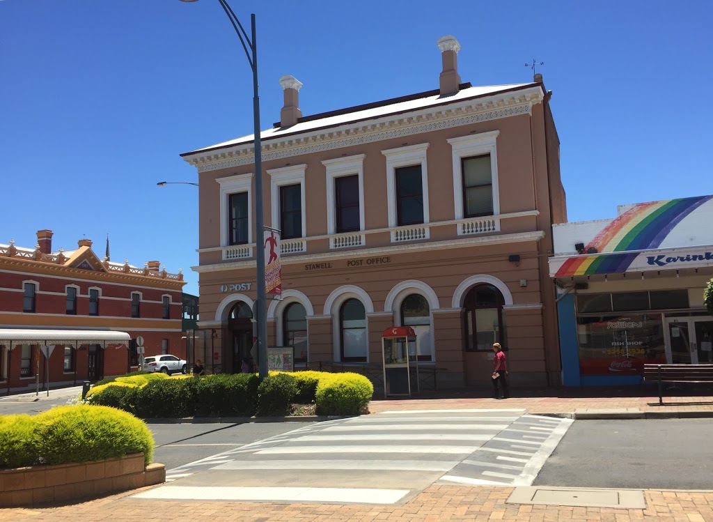Australia Post - Stawell Post Shop | post office | 87-89 Main St, Stawell VIC 3380, Australia | 131318 OR +61 131318