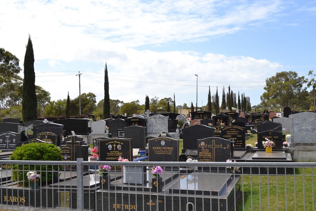 Southport General Cemetery | cemetery | 237 Queen St, Southport QLD 4215, Australia | 0755816640 OR +61 7 5581 6640