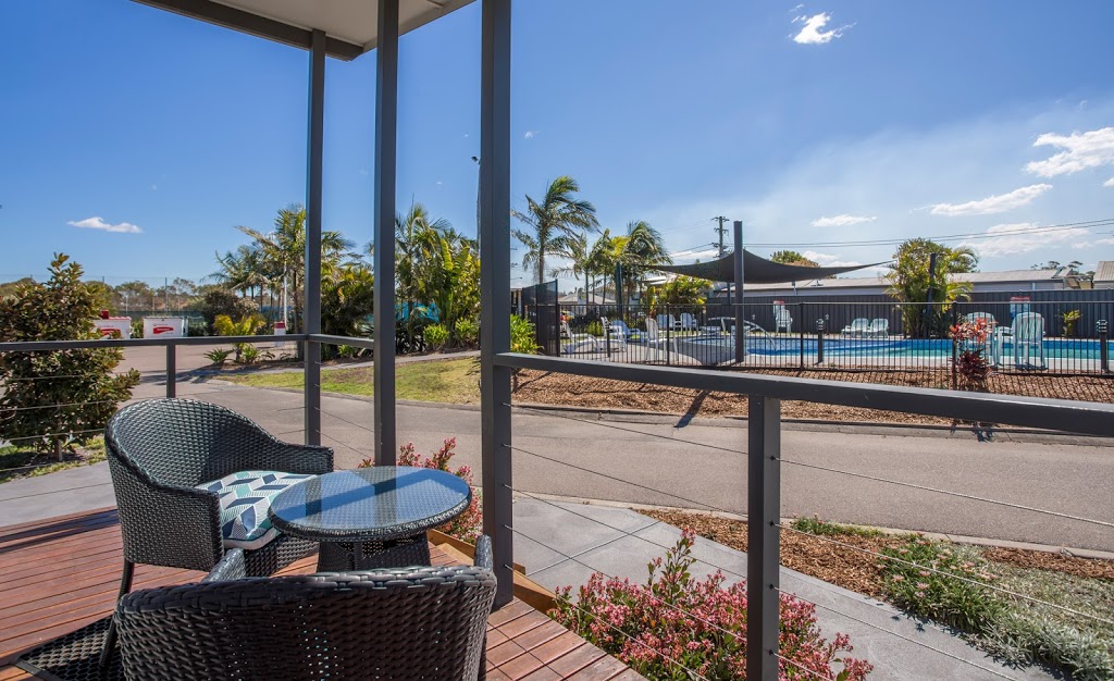 Blacksmiths Beachside Holiday Park | 30 Gommera St, Blacksmiths NSW 2281, Australia | Phone: (02) 4971 2858