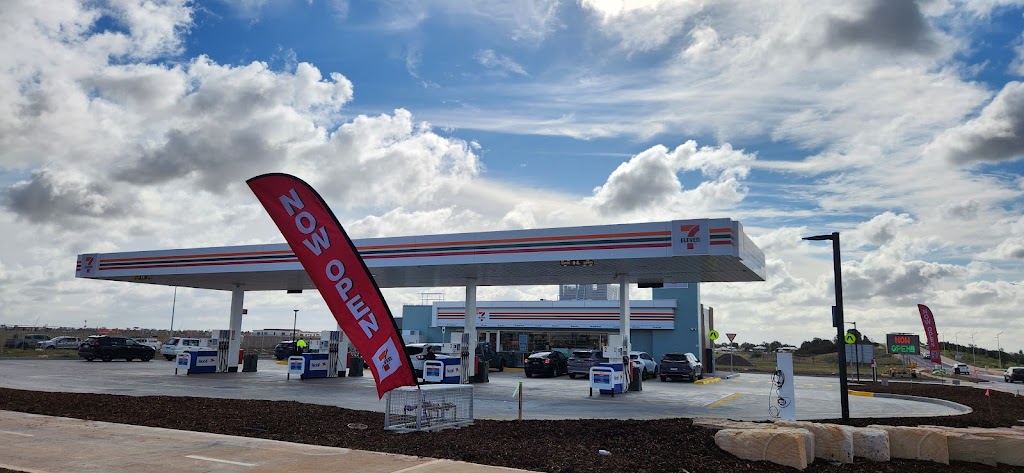 7-Eleven | Black Forest Rd, Mambourin VIC 3024, Australia | Phone: (03) 9742 3101