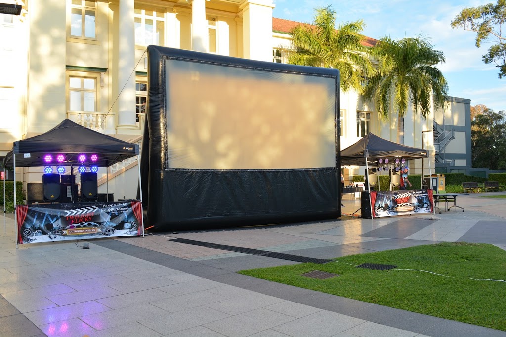 Twilight Flicks Outdoor Cinemas- Warwick | movie theater | Park Rd (MAIL TO 75 vogel road BRASSALL QLD 4305, Warwick QLD 4370, Australia | 0413374625 OR +61 413 374 625