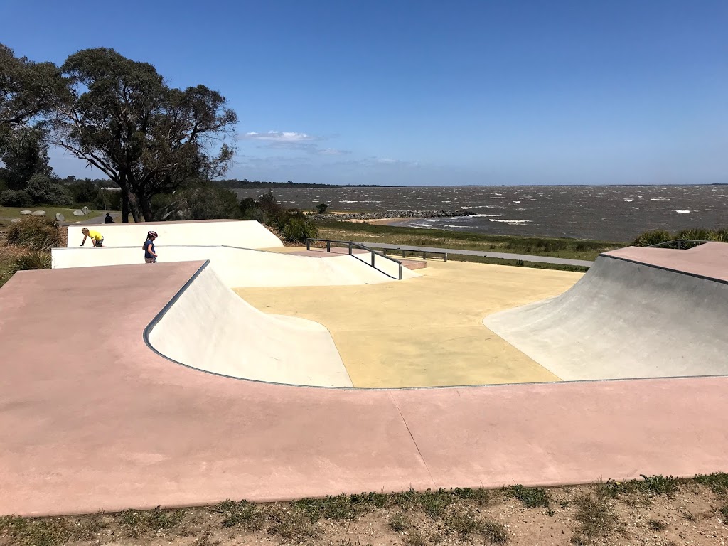 Loch Sport Skatepark | gym | 62 Lake St, Loch Sport VIC 3851, Australia