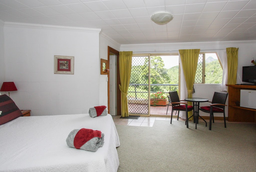 A View of Mt Warning Bed & Breakfast | lodging | 28 Glenock Rd, Dum Dum NSW 2484, Australia | 0266795068 OR +61 2 6679 5068