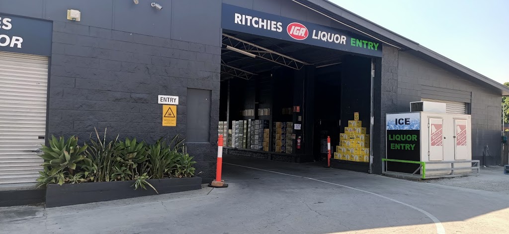 Ritchies IGA Liquor Maclean | liquor store | 2 Centenary Dr, Maclean NSW 2463, Australia | 0266451206 OR +61 2 6645 1206