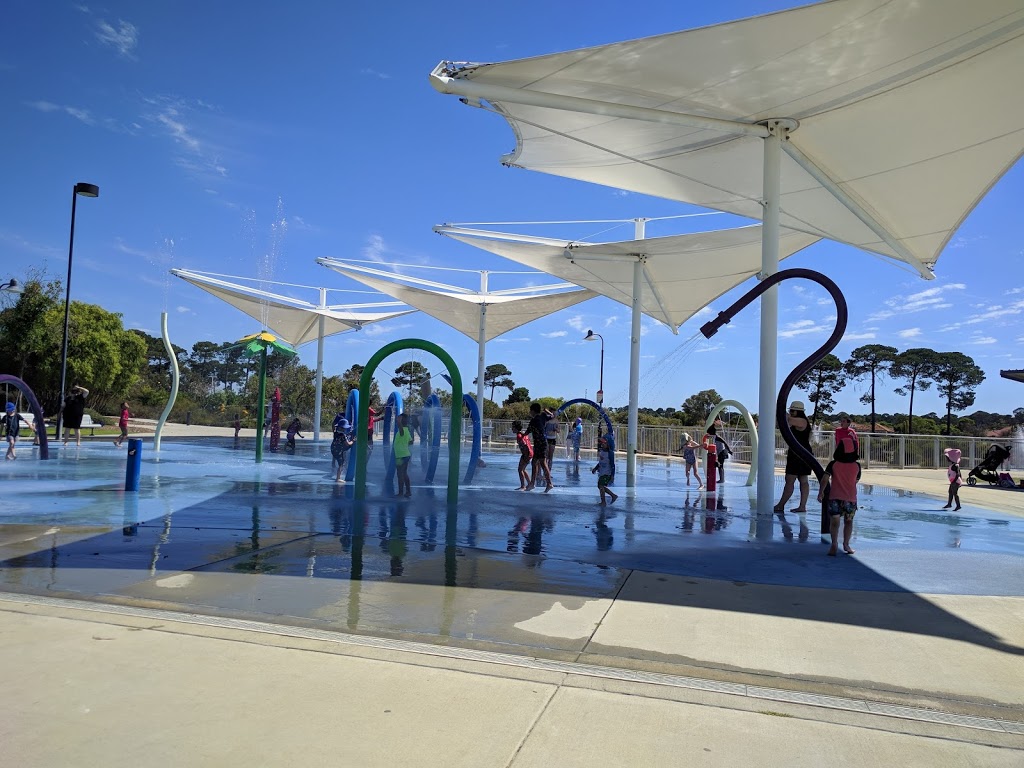 Rainbow Waters Playground | park | LOT 5519 Library Ave, Ellenbrook WA 6069, Australia | 0892679267 OR +61 8 9267 9267