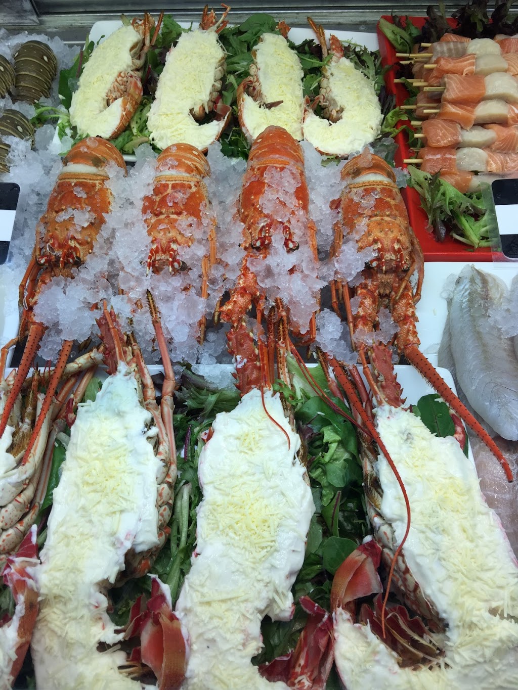 Lobster Tail seafood Bankstown | Shop 242 Bankstown Central Shopping Center, Bankstown NSW 2200, Australia | Phone: (02) 9793 3823