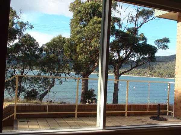 White Beach By The Water Holiday Accommodation | lodging | 5 Batchelor St, White Beach TAS 7184, Australia | 0417360014 OR +61 417 360 014