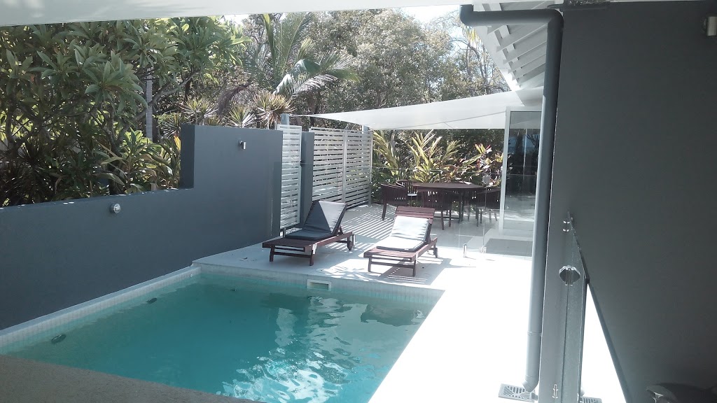 Essence Beachfront Retreat | lodging | 18 Pacific Dr, Horseshoe Bay QLD 4819, Australia | 0747785955 OR +61 7 4778 5955