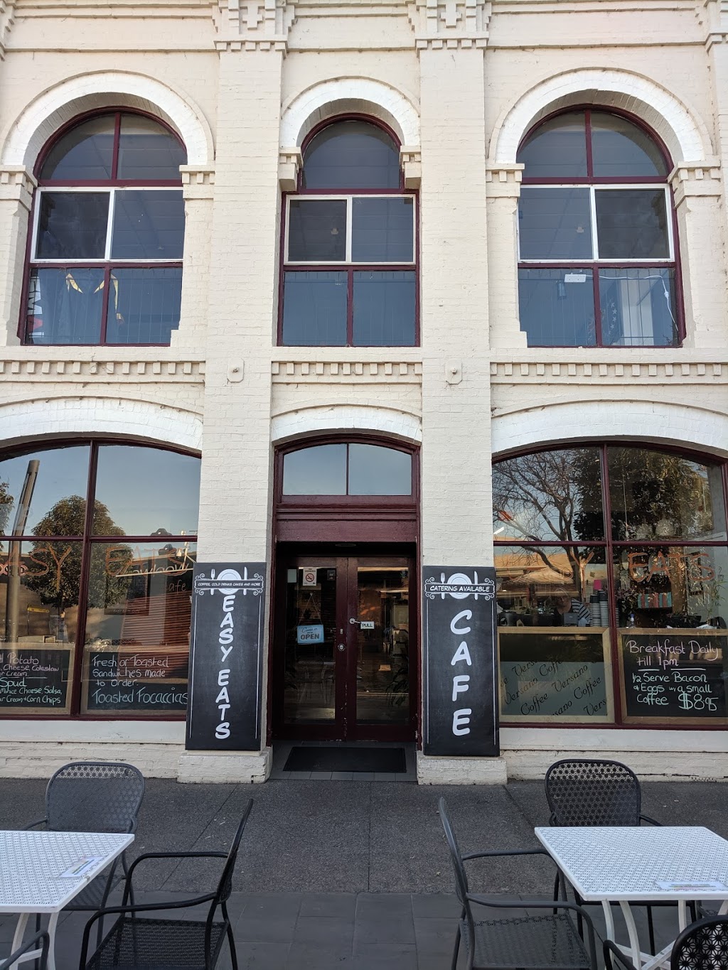 Easy Eats | cafe | 76 Nicholson St, Bairnsdale VIC 3875, Australia | 0351521524 OR +61 3 5152 1524