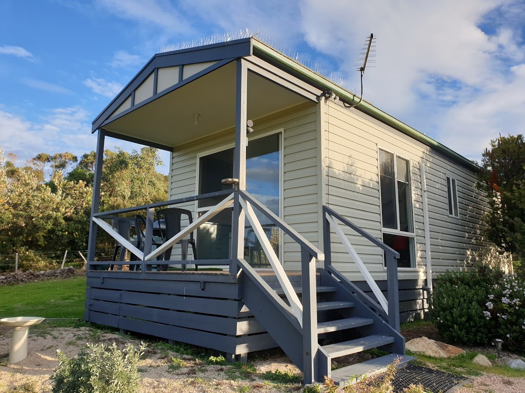 Tidal Dreaming Seaview Cottages |  | 38 Dalgleish Rd, Yanakie VIC 3960, Australia | 0477017663 OR +61 477 017 663