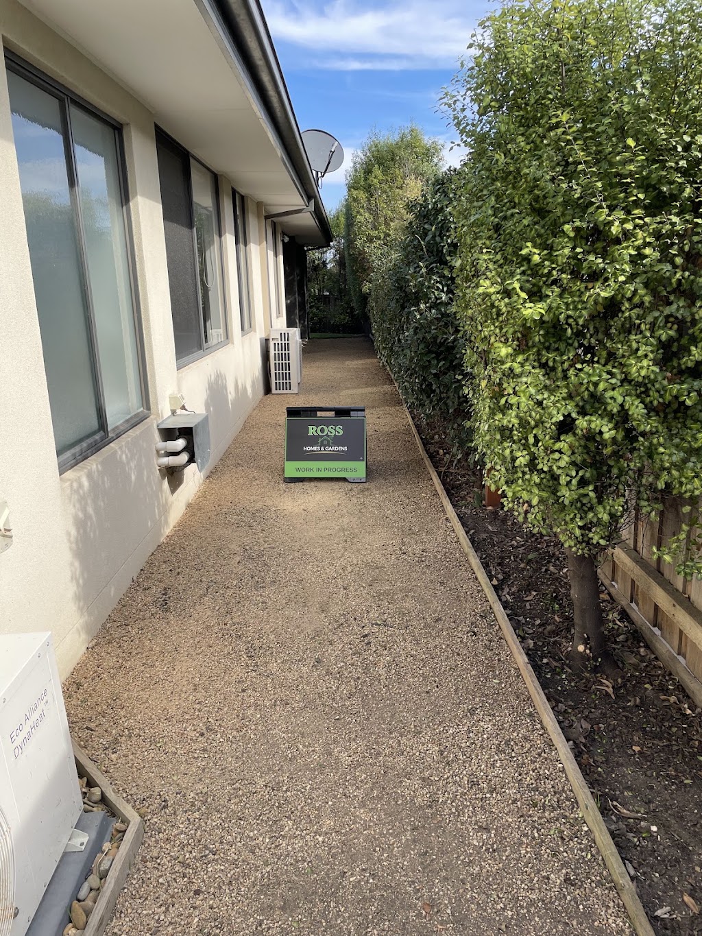 Ross Homes and Gardens | Gumflats Wy, Botanic Ridge VIC 3977, Australia | Phone: 0493 699 862