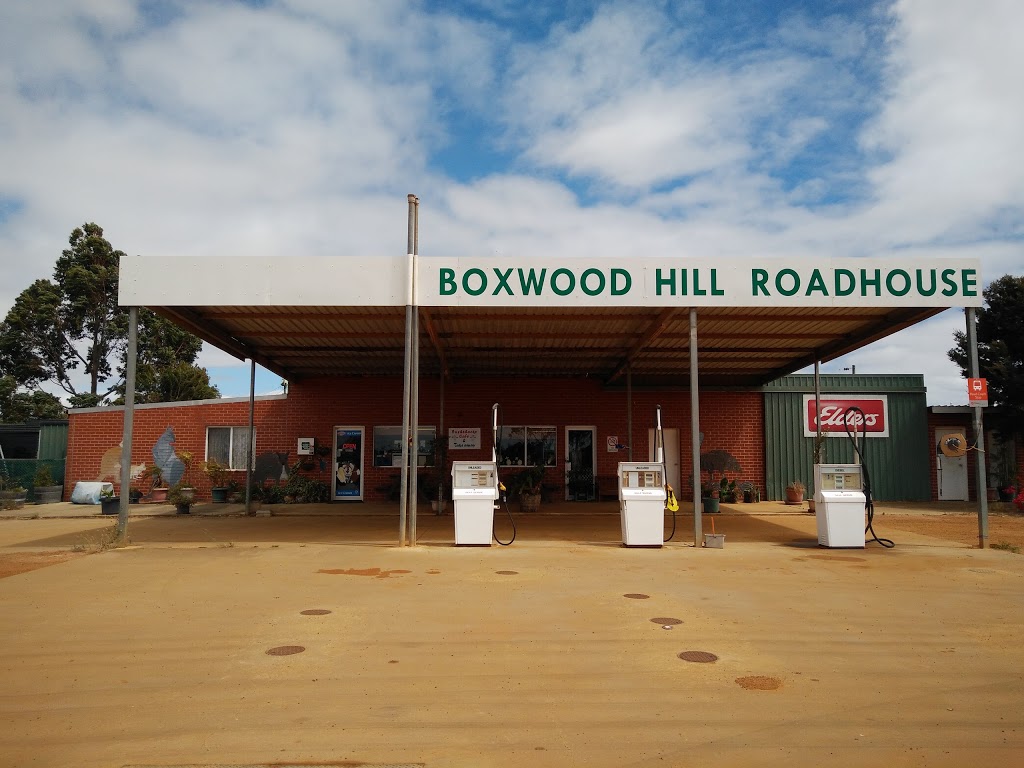 Boxwood Hill Roadhouse | cafe | LOT 4 Grevillea Dr, Boxwood Hill WA 6338, Australia | 0439087253 OR +61 439 087 253