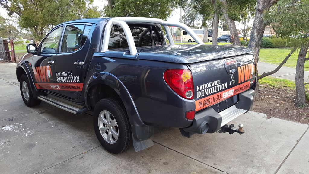 STICKART SIGNWRITING | store | 485 Barry Rd, Dallas VIC 3047, Australia | 0393024220 OR +61 3 9302 4220