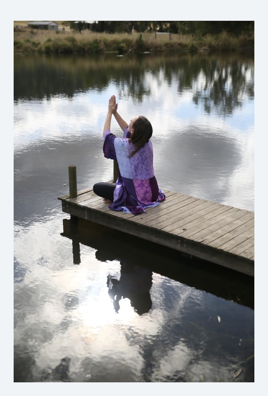 3 Fold Light | 21 Summerholm Rd, Summerholm QLD 4341, Australia | Phone: 0432 531 694