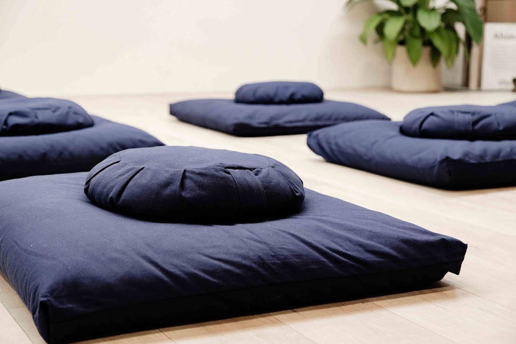 Immerse Yoga Studio | Unit 47/6 Jubilee Ave, Warriewood NSW 2102, Australia | Phone: 0423 827 707