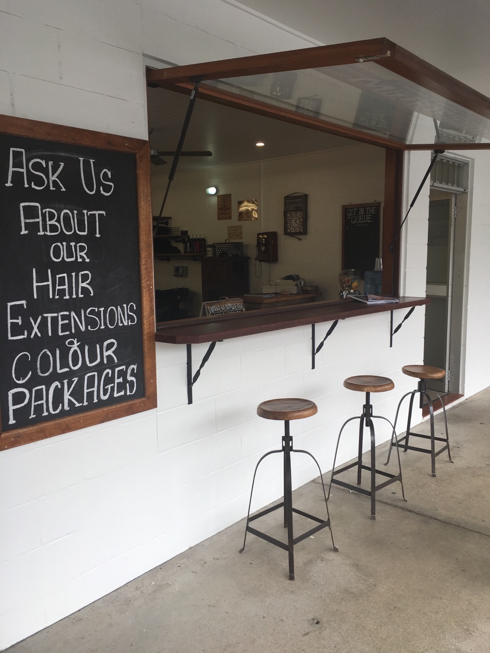 Waikikamukau Salon and Cutting Bar | hair care | 4/203 Gympie Terrace, Noosaville QLD 4566, Australia | 0754555120 OR +61 7 5455 5120