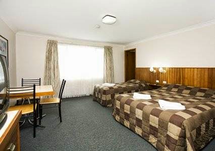 Marco Polo Motor Inn | lodging | 30-32 Crescent Ave, Taree NSW 2430, Australia | 0265523866 OR +61 2 6552 3866