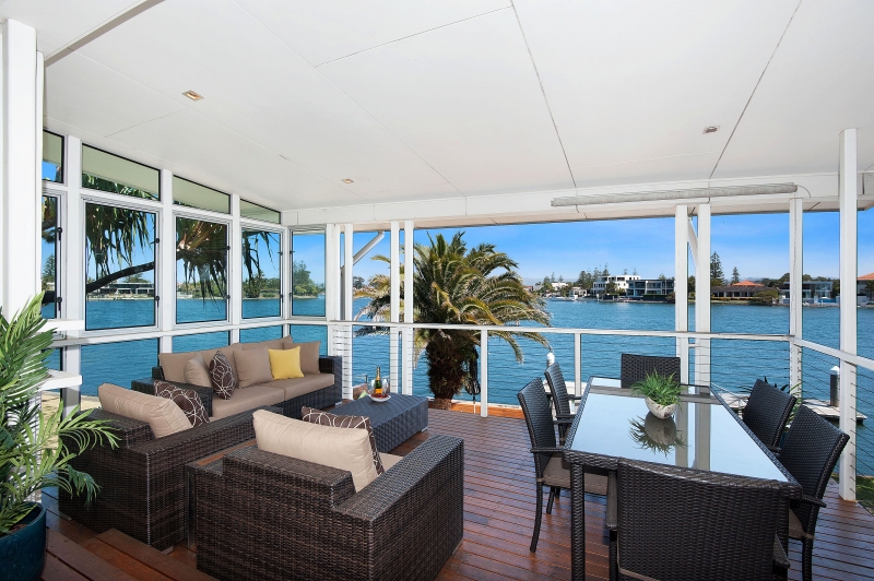 Elite Holiday Homes | 16 Sunset Blvd, Surfers Paradise QLD 4217, Australia | Phone: (07) 5592 3881