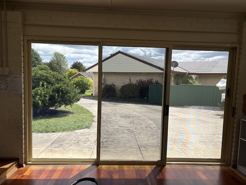 Hawkins Valley Glass | 66a Kurrajong Rd, Kurrajong NSW 2758, Australia | Phone: 0418 168 783