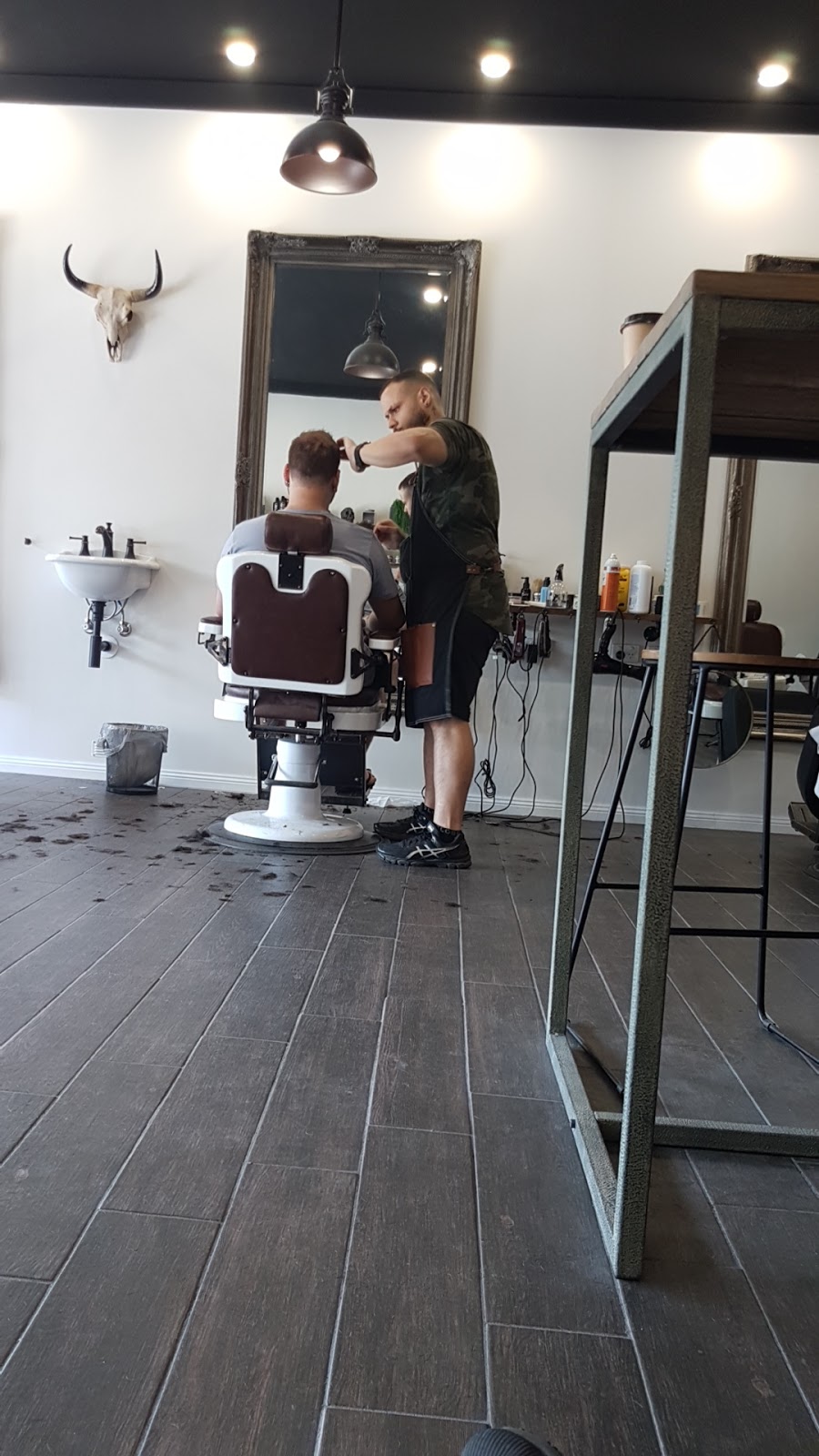 Blade House | hair care | 78 Anderson Ave, Panania NSW 2213, Australia | 0409172666 OR +61 409 172 666