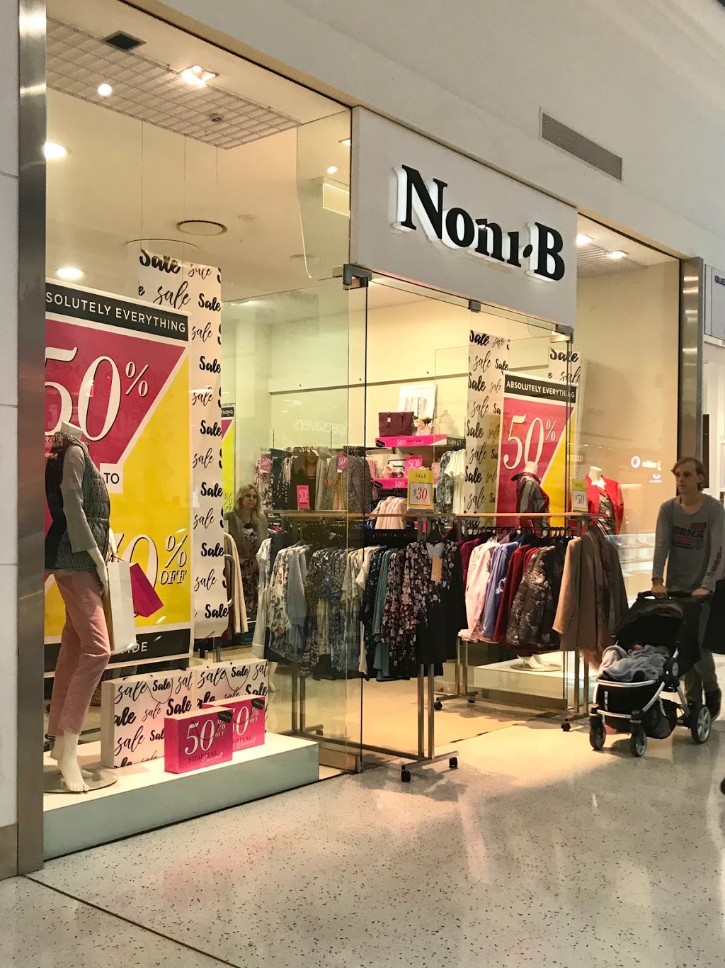 Noni B | clothing store | Shop 24 Runaway BAY Shopping Village, 10-12 Lae Dr, Runaway Bay QLD 4216, Australia | 0755374815 OR +61 7 5537 4815