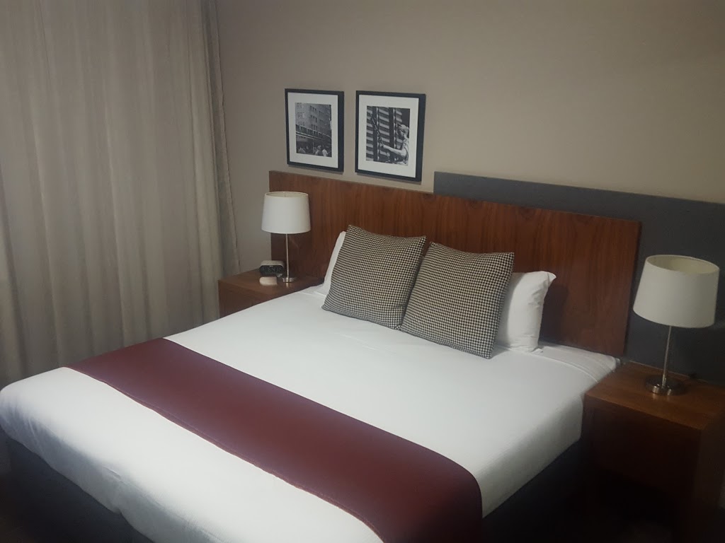 Quest at Sydney Olympic Park | lodging | 6 Edwin Flack Ave, Sydney Olympic Park NSW 2127, Australia | 0290332000 OR +61 2 9033 2000