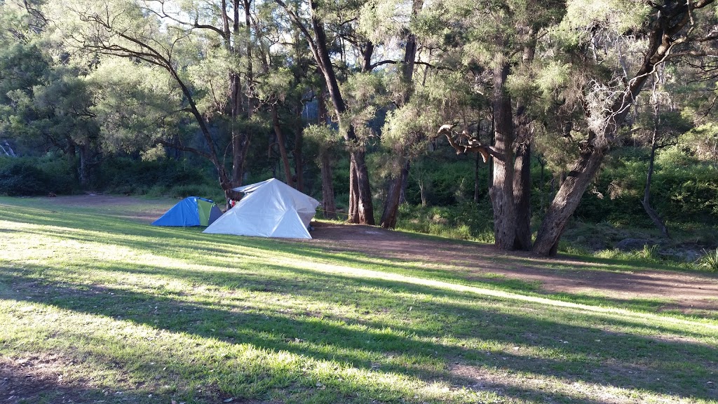 Heifer Creek | campground | 2536 Gatton Clifton Rd, Fordsdale QLD 4343, Australia