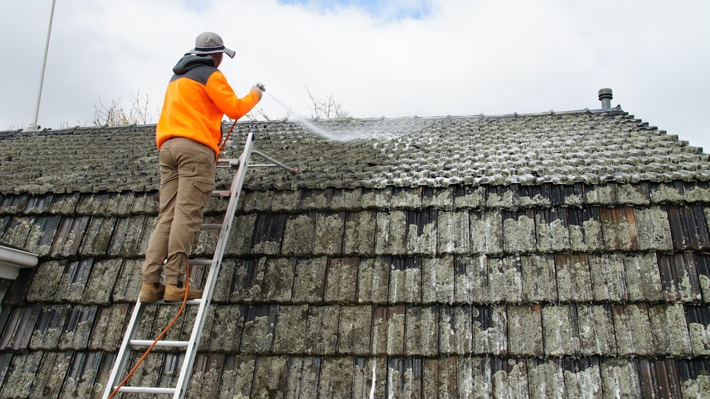 Moss Removal Treatment | roofing contractor | 27-29 Point Henry Rd, Moolap VIC 3224, Australia | 1300007411 OR +61 1300 007 411