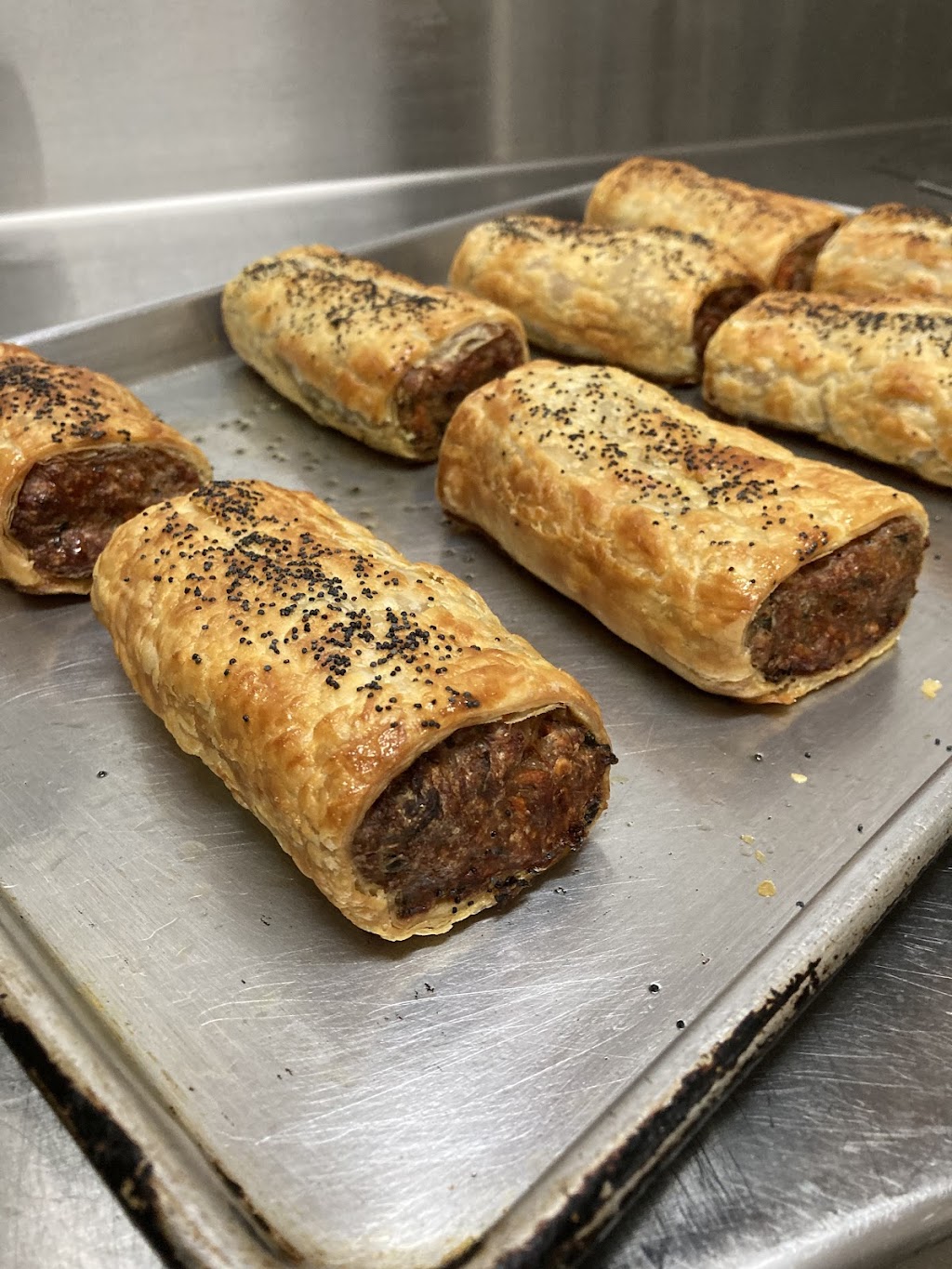 Delish Pambula | 16 Quondola St, Pambula NSW 2549, Australia | Phone: 0494 148 249