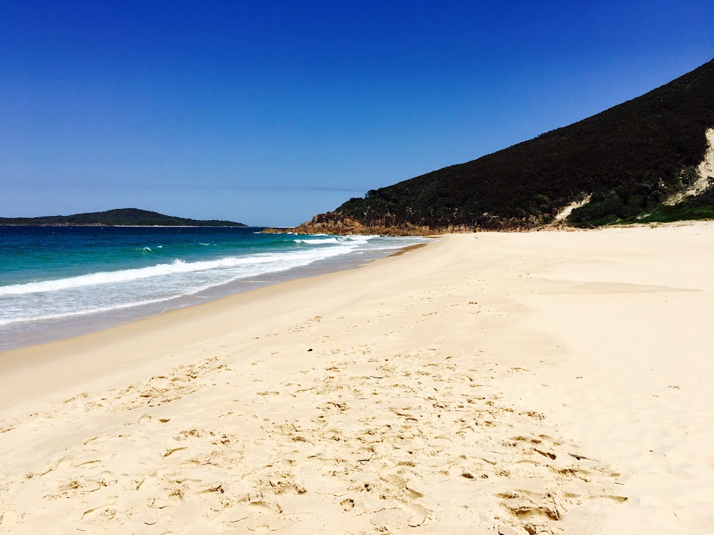 Zenith Beach | Shoal Bay Rd, Shoal Bay NSW 2315, Australia