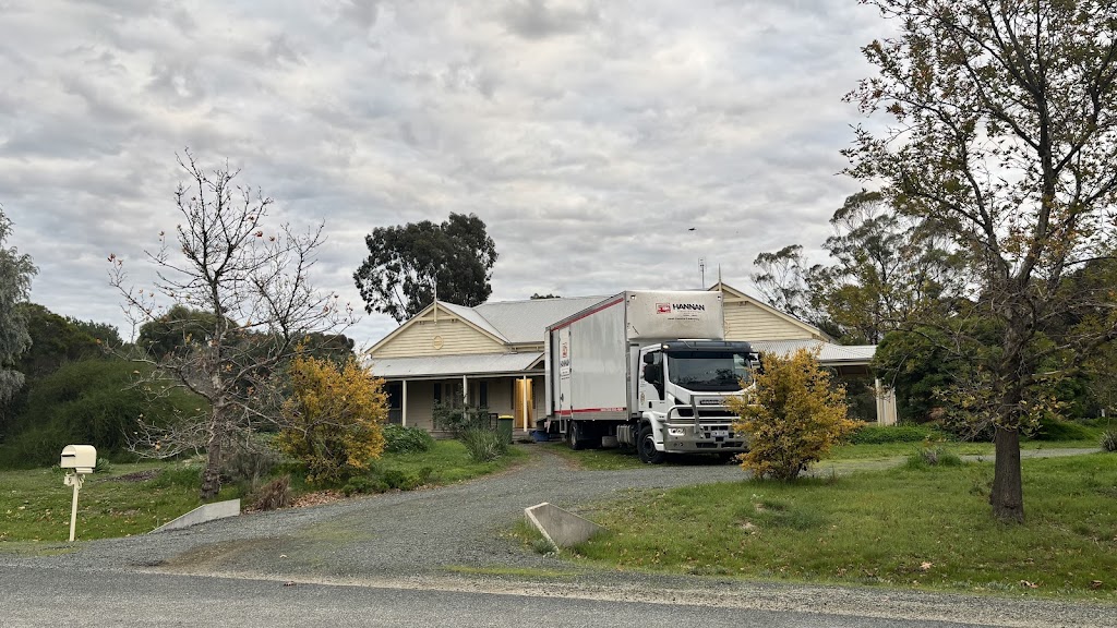 Hannan Removals | 20 Gove Dr, Moama NSW 2731, Australia | Phone: (03) 5482 3528