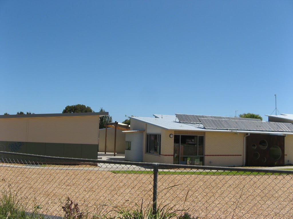 Carrum Primary School | school | Walkers Rd, Carrum VIC 3197, Australia | 0397721117 OR +61 3 9772 1117