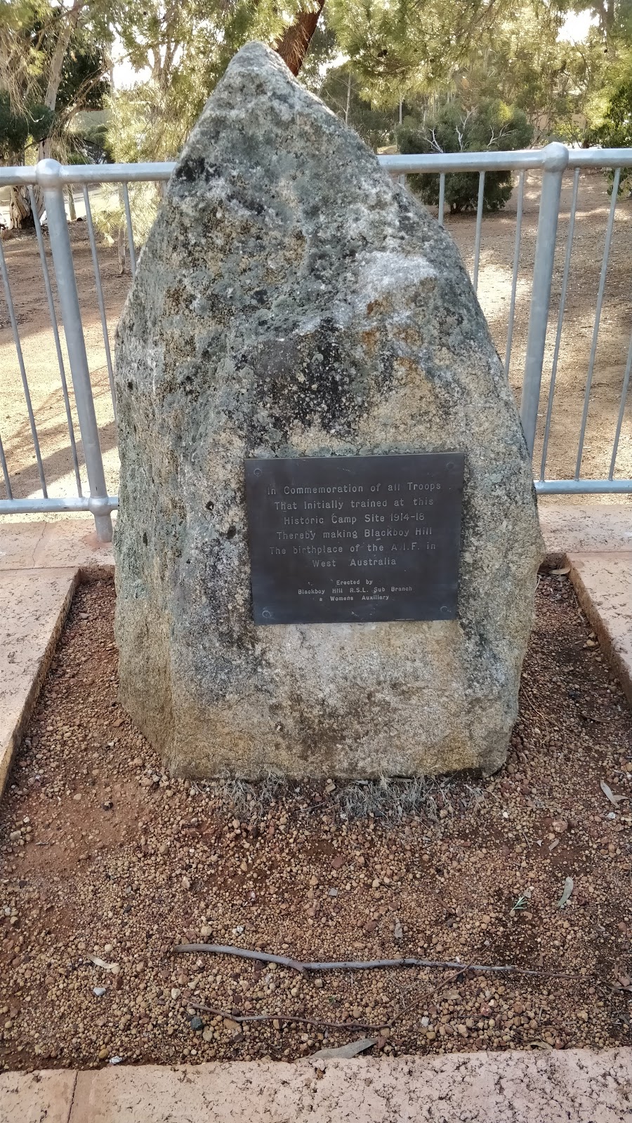 Balga Hill Commemorative Site | park | Innamincka Rd, Greenmount WA 6056, Australia