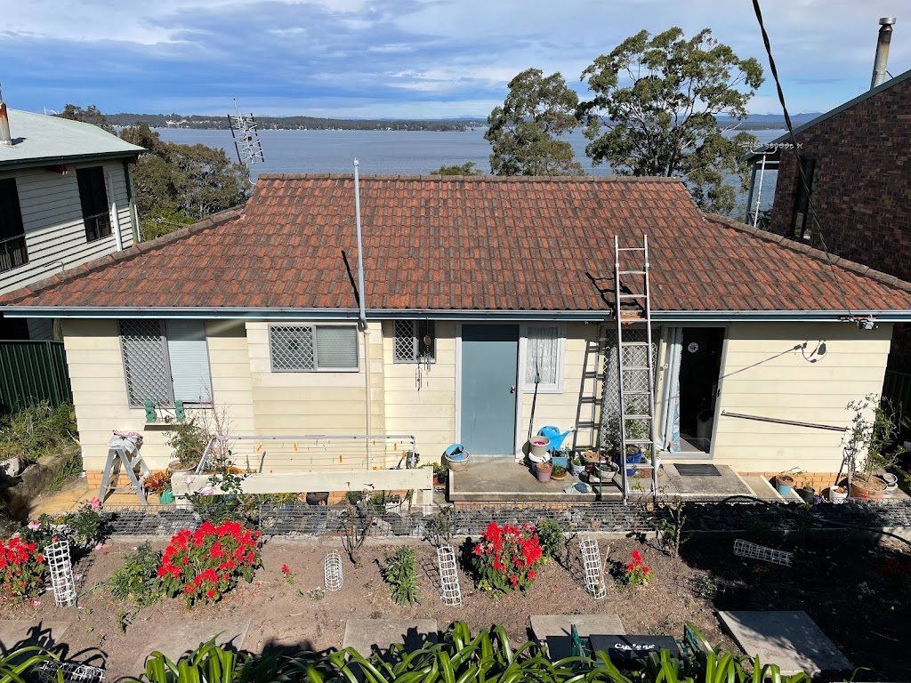 Lake Mac Roof Restoration | 308 Pacific Hwy, Swansea NSW 2281, Australia | Phone: 0403 641 927