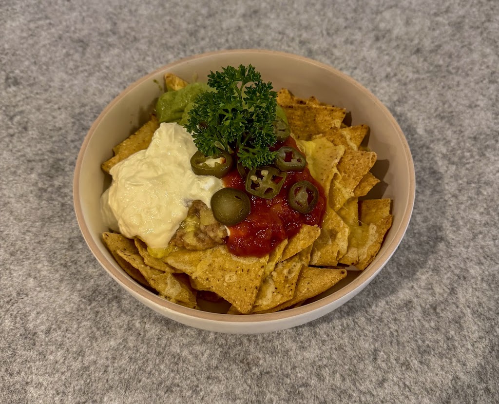 The Cove Kitchen & Bar | 1 Williamtown Dr, Williamtown NSW 2620, Australia | Phone: (02) 8105 0094