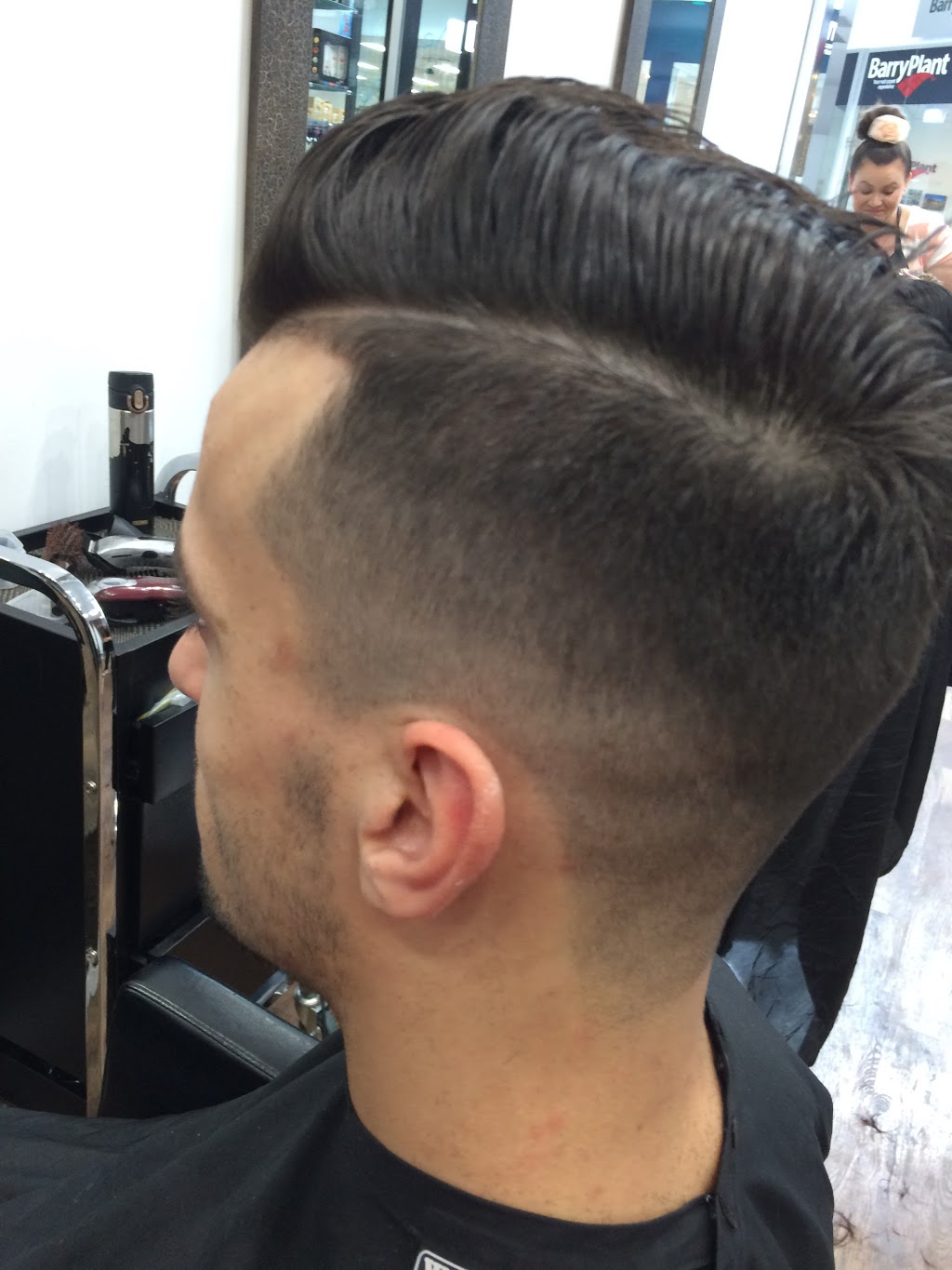 Mr Gav Hair studio | 3 Bonang Rd, Werribee VIC 3030, Australia | Phone: 0424 434 818