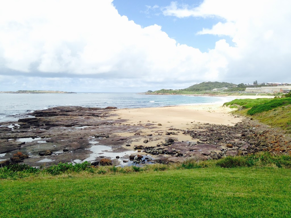 MM Beach | park | Gloucester Blvd, Port Kembla NSW 2505, Australia