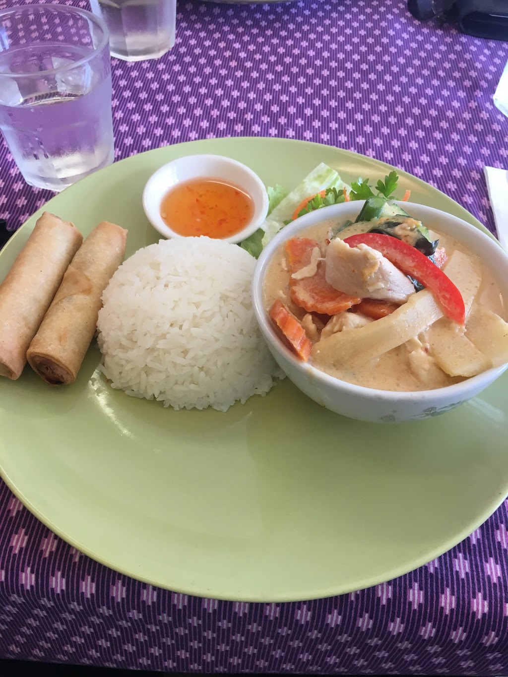 Little Bangkok Thai Restaurant | 936 Wynnum Rd, Cannon Hill QLD 4170, Australia | Phone: (07) 3899 0214