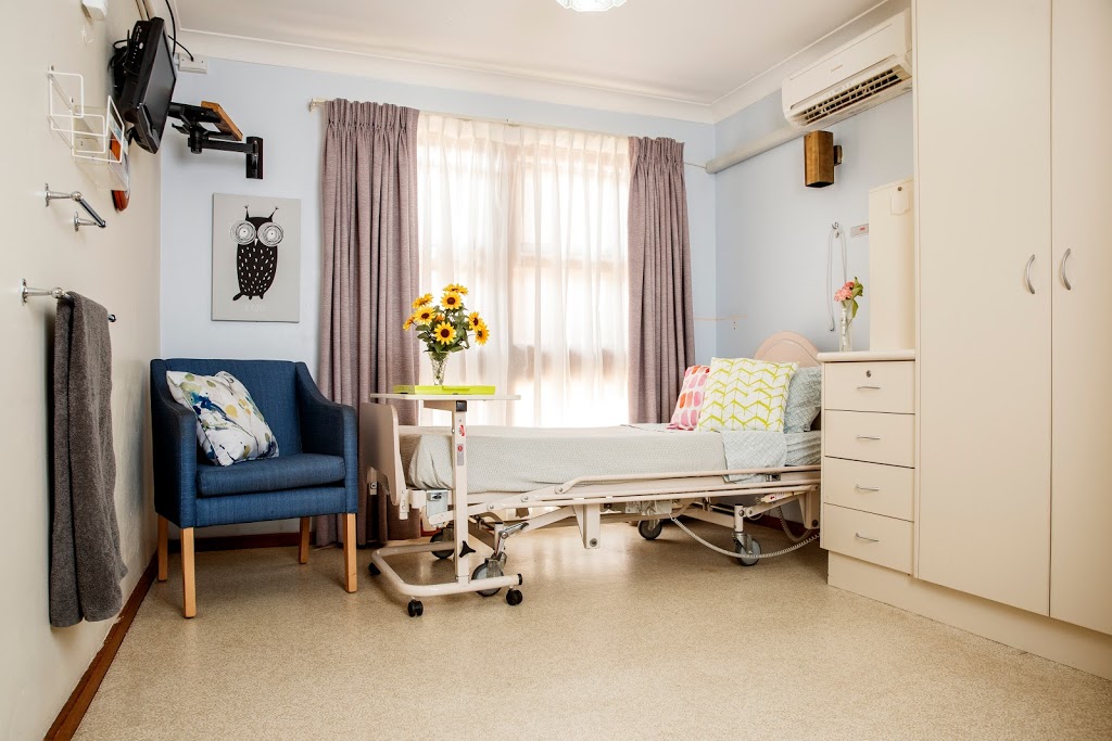 Rosedurnate Aged Care Centre | 46 Orange St, Parkes NSW 2870, Australia | Phone: (02) 6862 2300