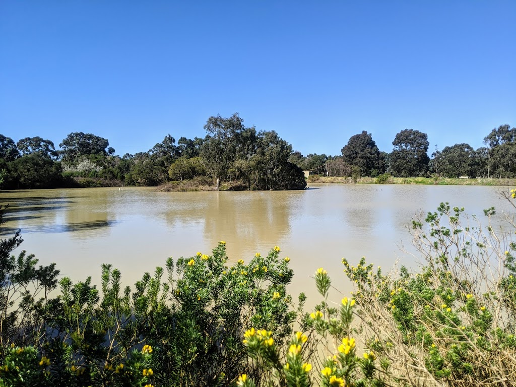 Deep Creek Golf Club - Pakenham | 62 Cameron Way Deep Creek Reserve, Pakenham VIC 3810, Australia | Phone: (03) 5941 2929