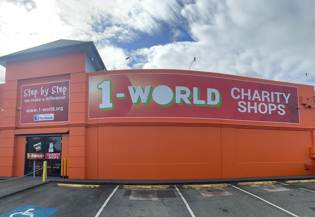 1-World Charity Shop Beenleigh | unit 1/131 George St, Beenleigh QLD 4207, Australia | Phone: (07) 3801 8477