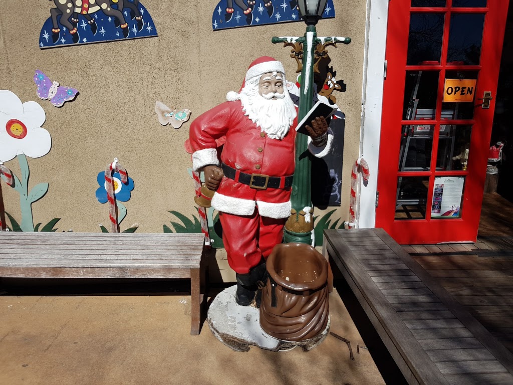 Hunter Valley Christmas Shop | 2090 Broke Rd, Pokolbin NSW 2320, Australia | Phone: (02) 4998 6834